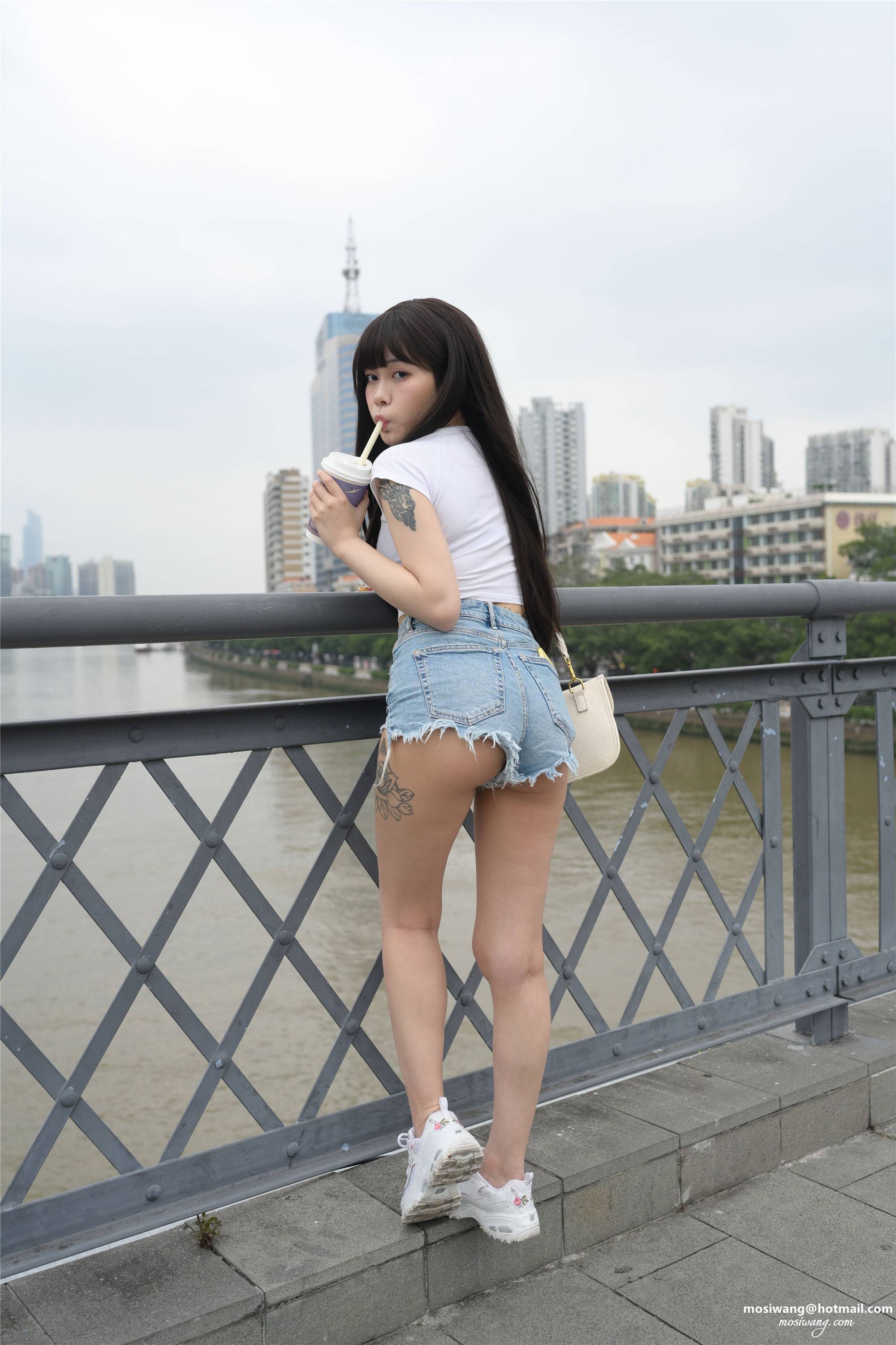 kacajp.cc-1 (374)-给此邮箱发邮件：mosiwang@hotmail.com.JPG