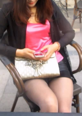 73438-73454搭讪逛商场的短裙黑丝大长腿美女精彩对白视频