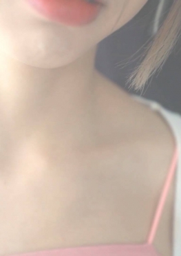 68296在家休息的短裙肉丝足大长腿女孩视频