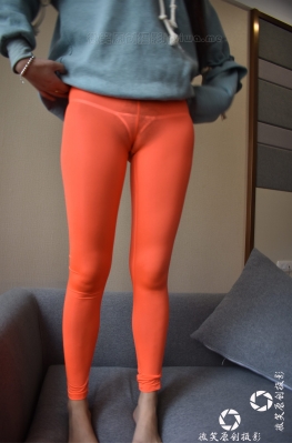 C373【44P】橙色紧身裤美女退美女套图