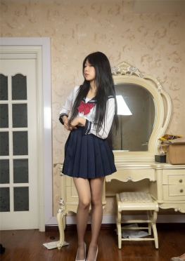 GM-韩飞er【107P】长发短裙小姐姐，苗条高挑的女同--套图