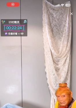 75523-75525紧身牛仔裤大长腿极品美女视频