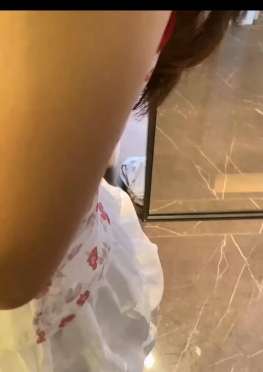 73845-73850大学女同学穿着制服短裙白丝足长腿美女视频