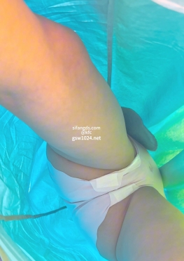 71413逛商场的蓝色超短裙漂亮的小姐姐视频