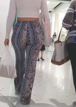 74439-74450紧身瑜伽裤长腿美女视频