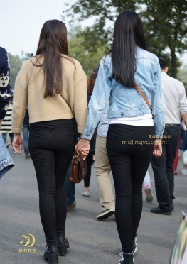 玩快闪的妹子----（17P）
